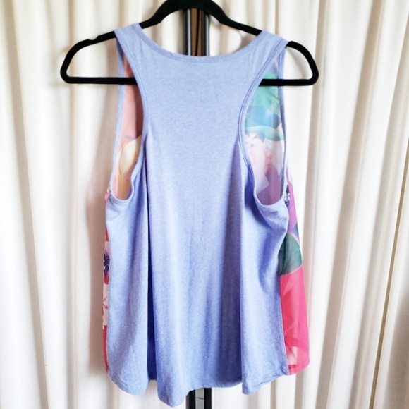 1 Disney XL Mad Hatter's Tea Party with Alice tank - Picture 6 of 6